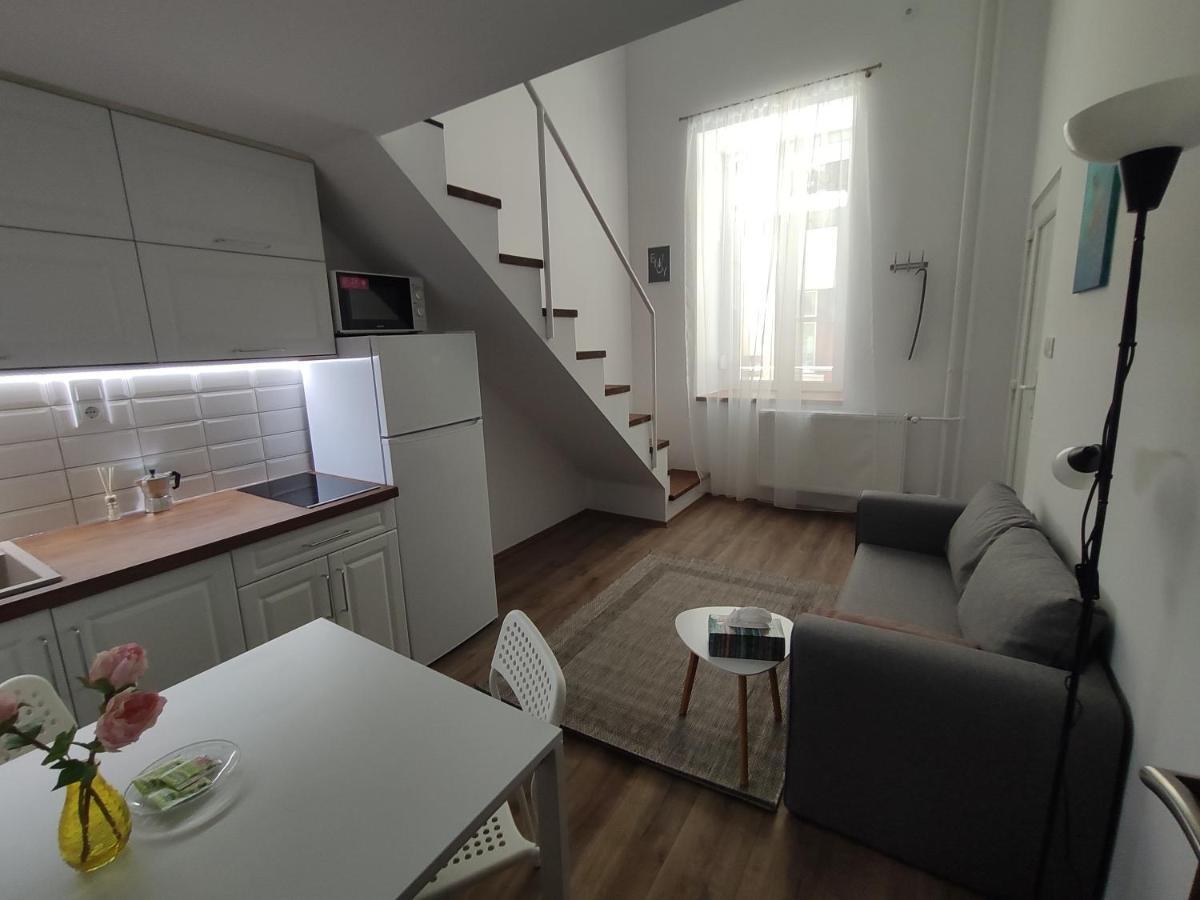 Kossuth Garden Apartman Debrecen Kültér fotó