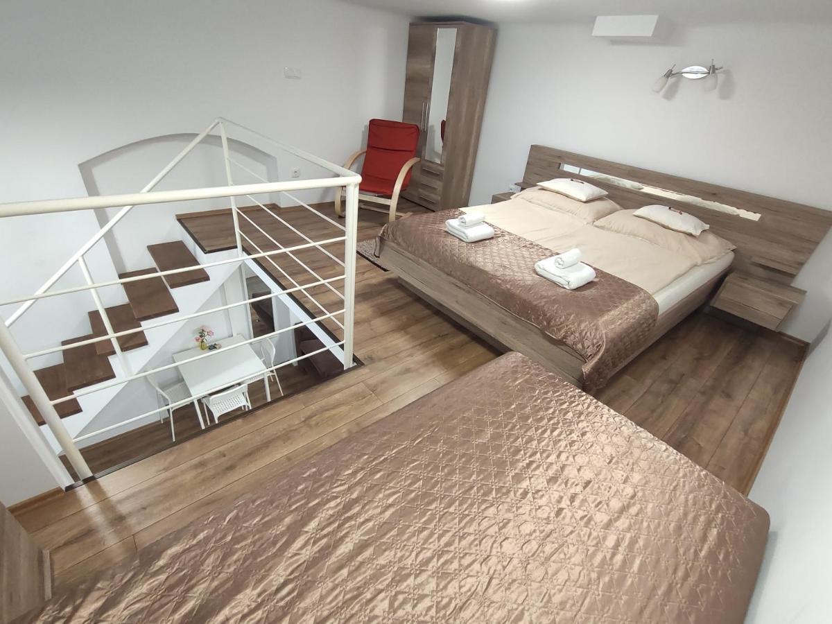 Kossuth Garden Apartman Debrecen Kültér fotó